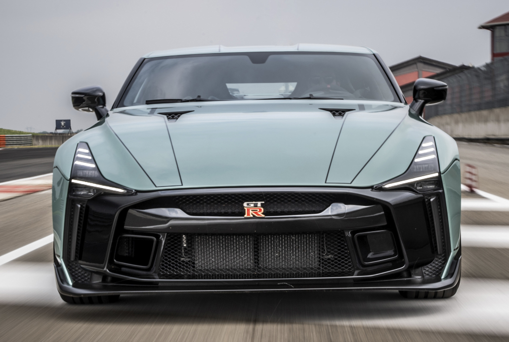 نیسان GT-R50 (2018)