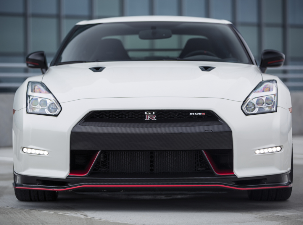 نیسان GT-R R35 (2013)