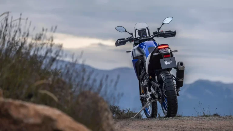 2025-Yamaha-XTZ700-EU-Icon_Blue-Static-006-03