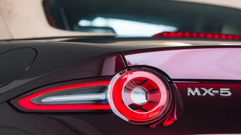 نسخه 35 سالگی Mazda MX-5 Miata