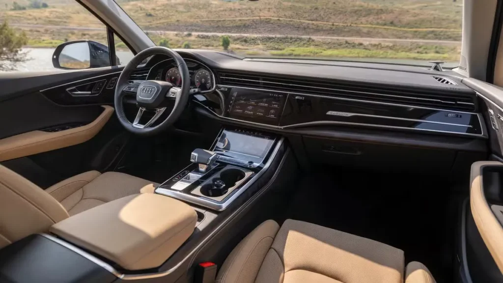 بهترین خودروهای لوکس با سیستم صوتی پیشرفته