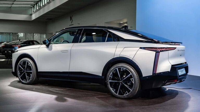 استلانتیس و چشمانداز DS