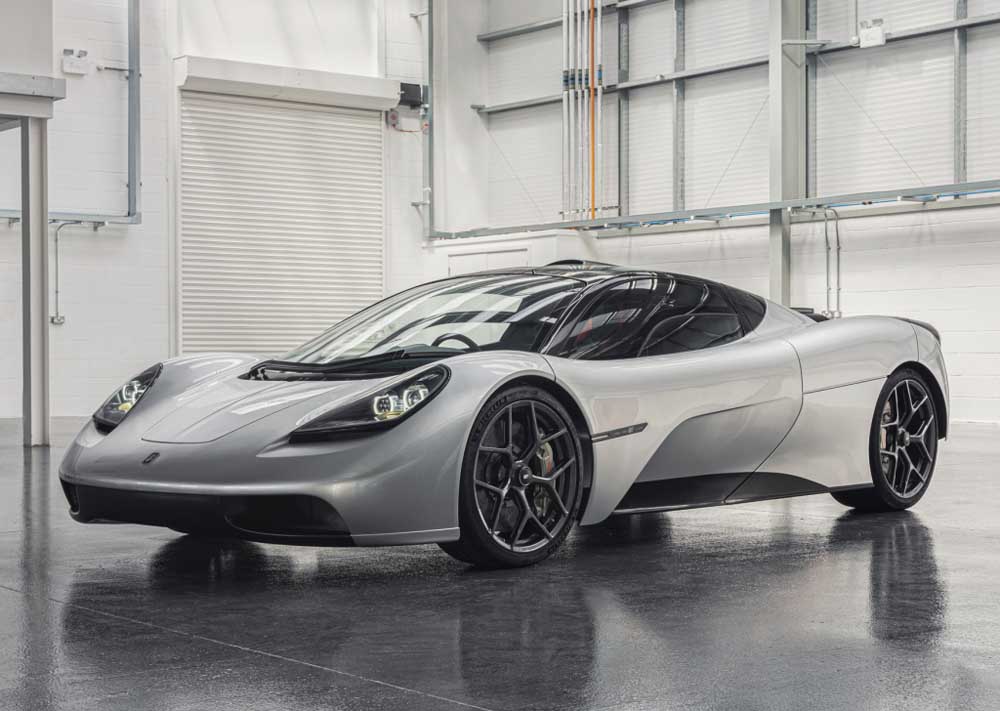 خودروهای V-12 سال ۲۰۲۵