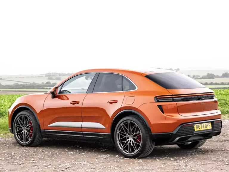 porsche_macan_turbo_686_042e03ee163b10c1
