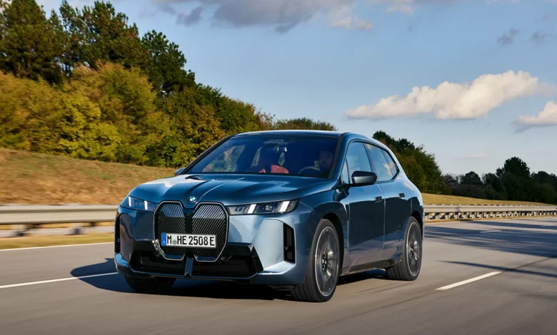 معرفی BMW IX فیس لیفت