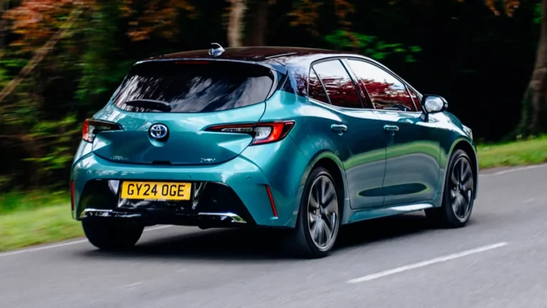 تویوتا کرولا ۲۰۲۵