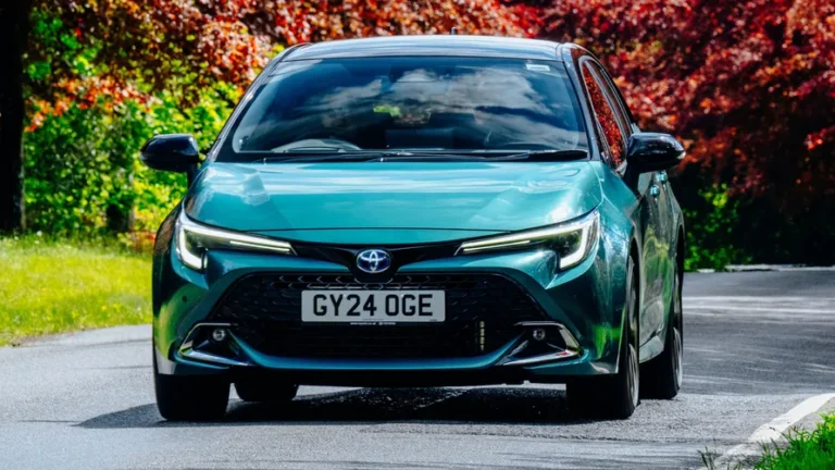 تویوتا کرولا ۲۰۲۵